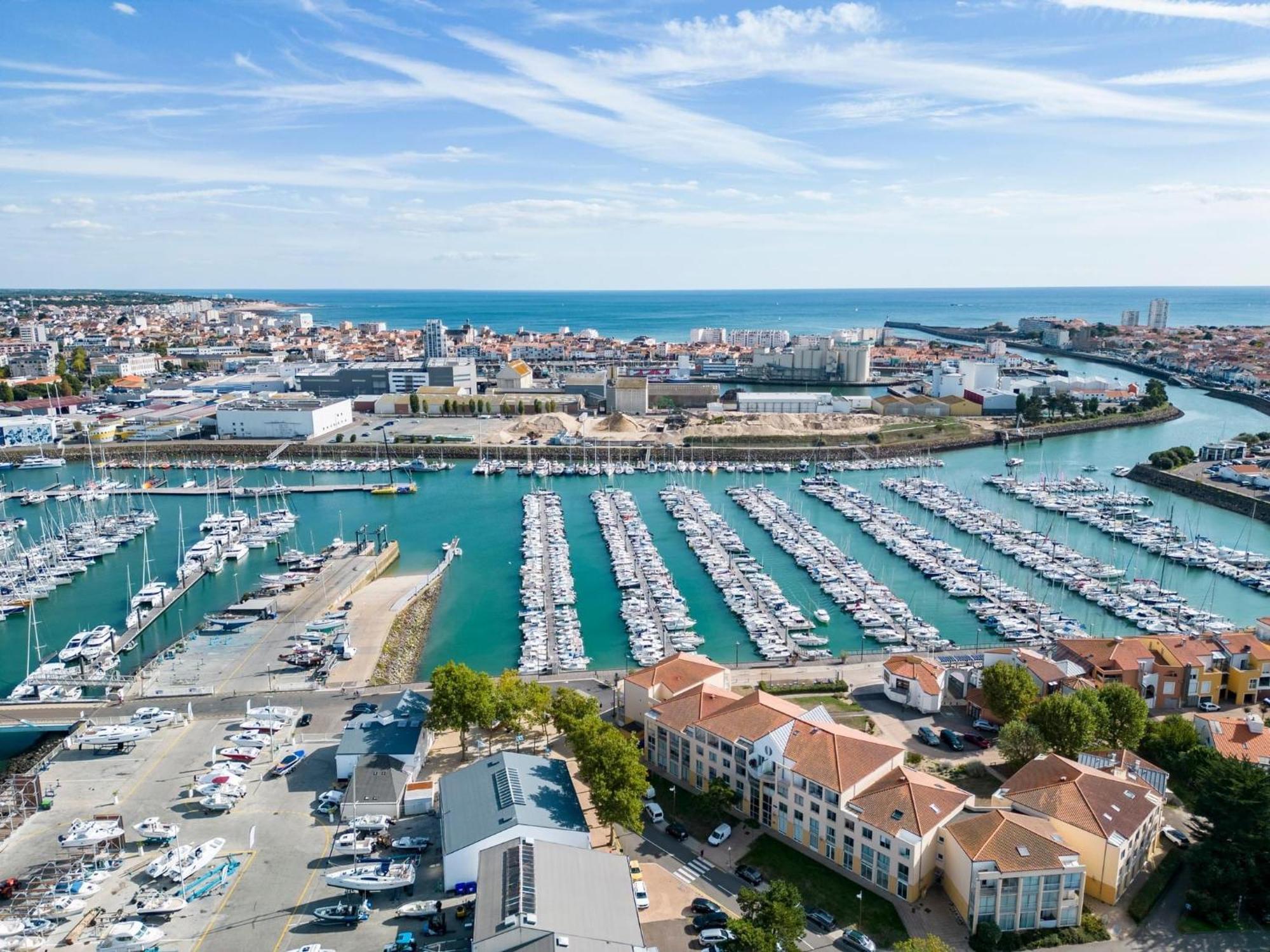 1 Chambre, Avec Loggia Et Vue Sur Le Port Olona Apartment La Chaume